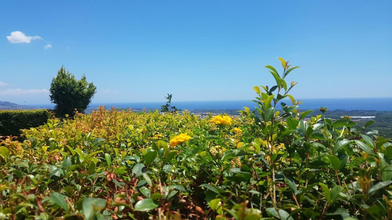 Open Land Holiday House Βίλα Fiumefreddo di Sicilia Εξωτερικό φωτογραφία